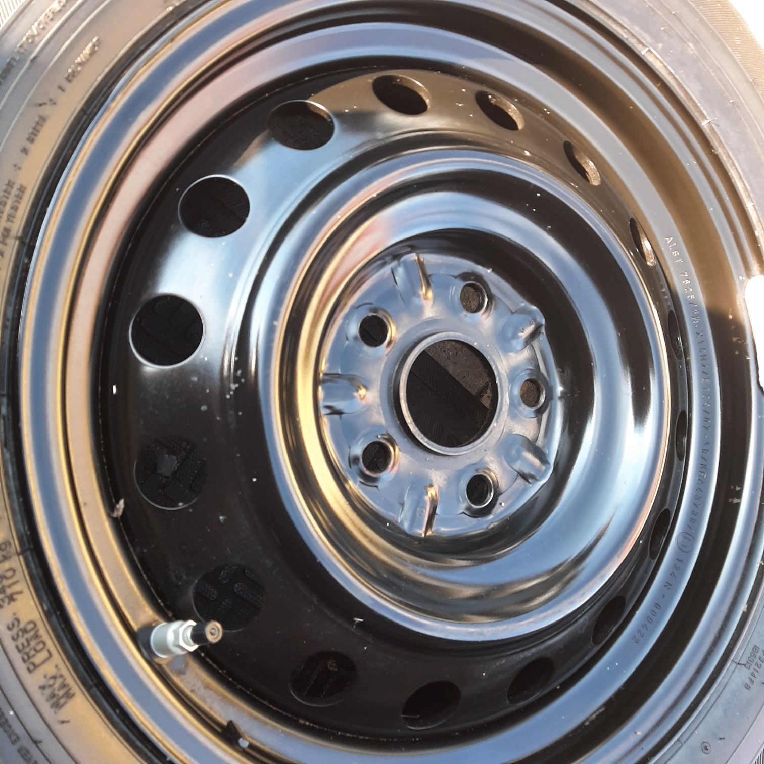 Oryginalne Felgi Stalowe Toyota R16 5x114.3 6.5J ET 39