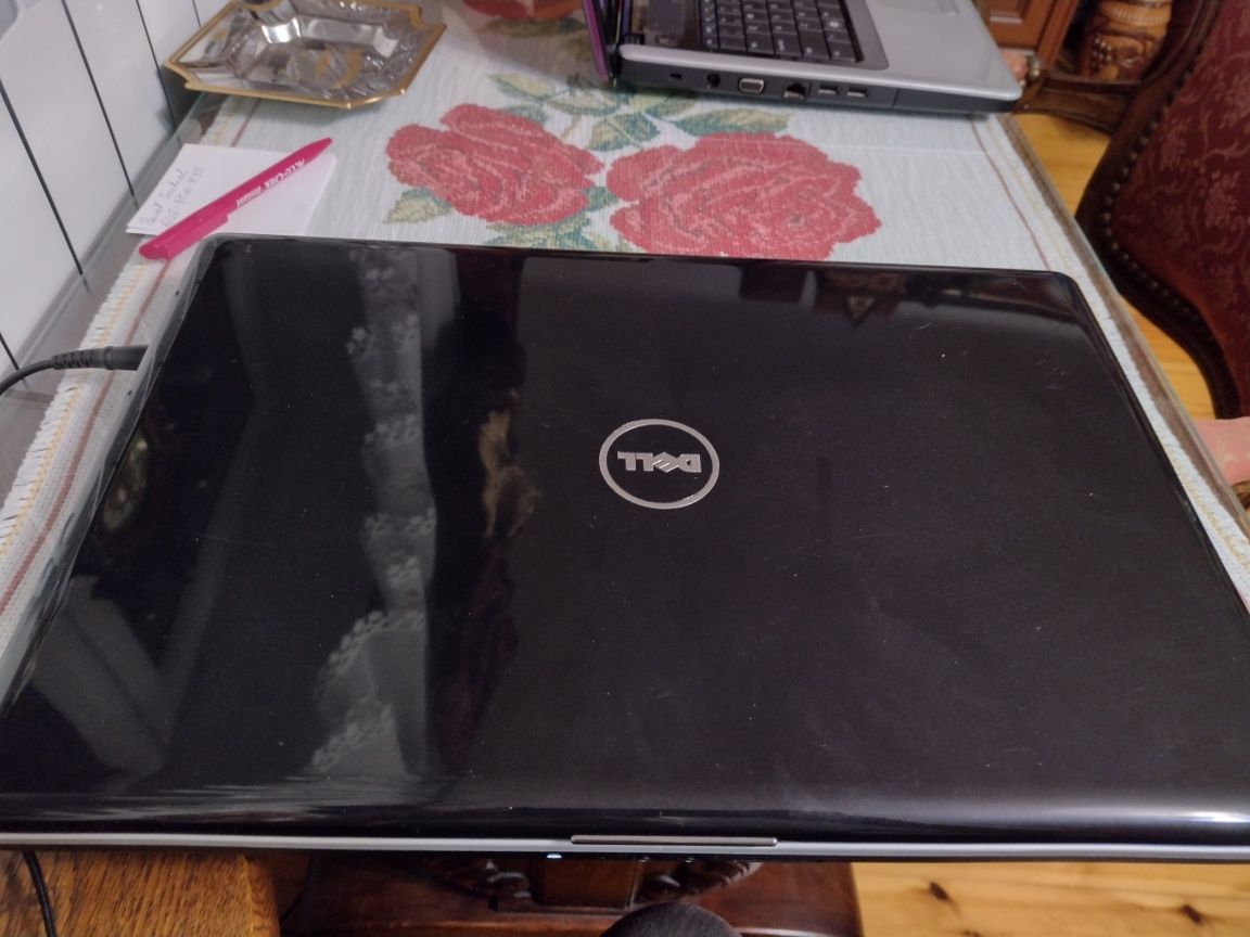 Laptop Dell Inspiron 1750 czarny