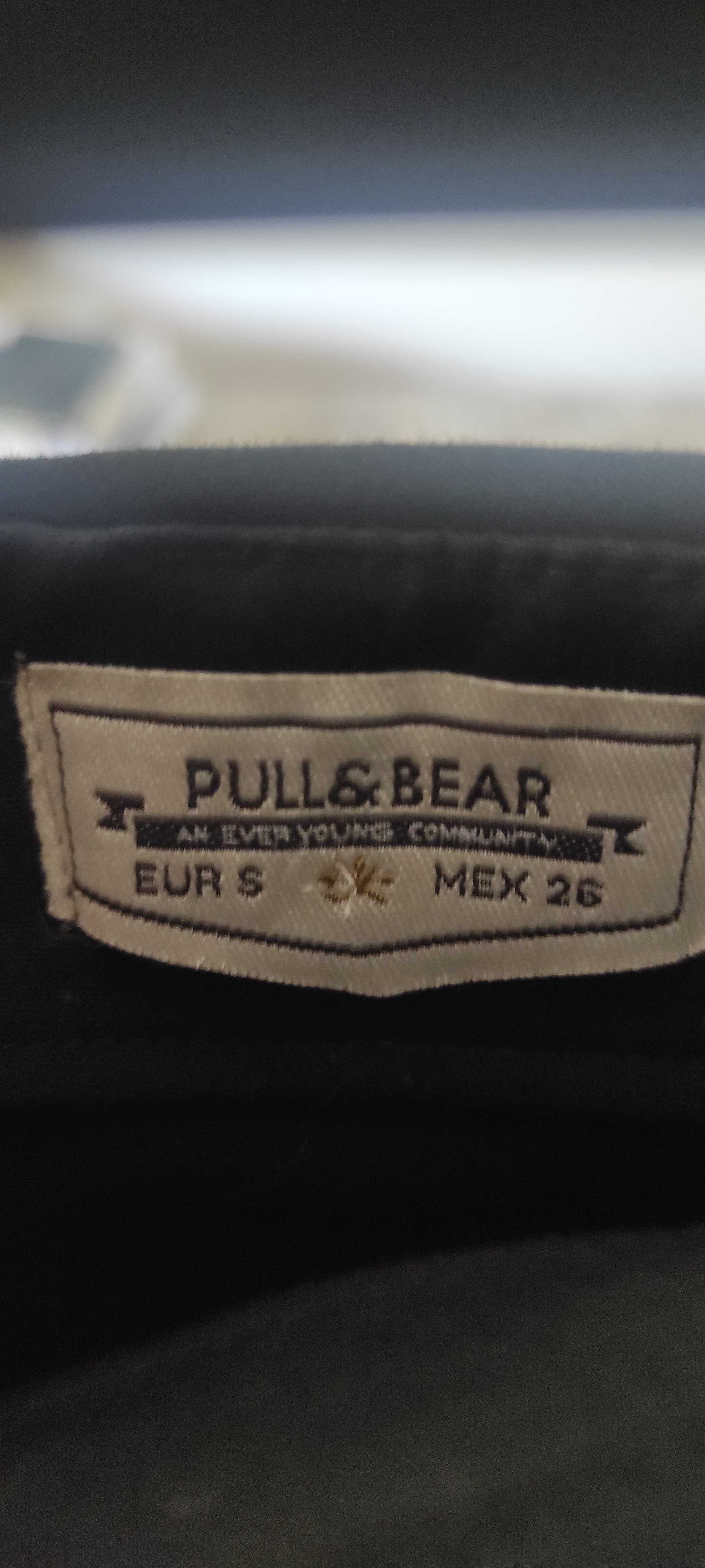 Minissaia preta Pull & bear