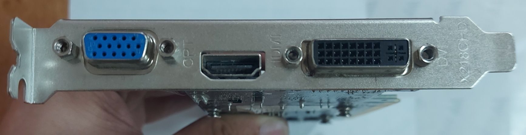 Nvidia GE GT 520 1GB
