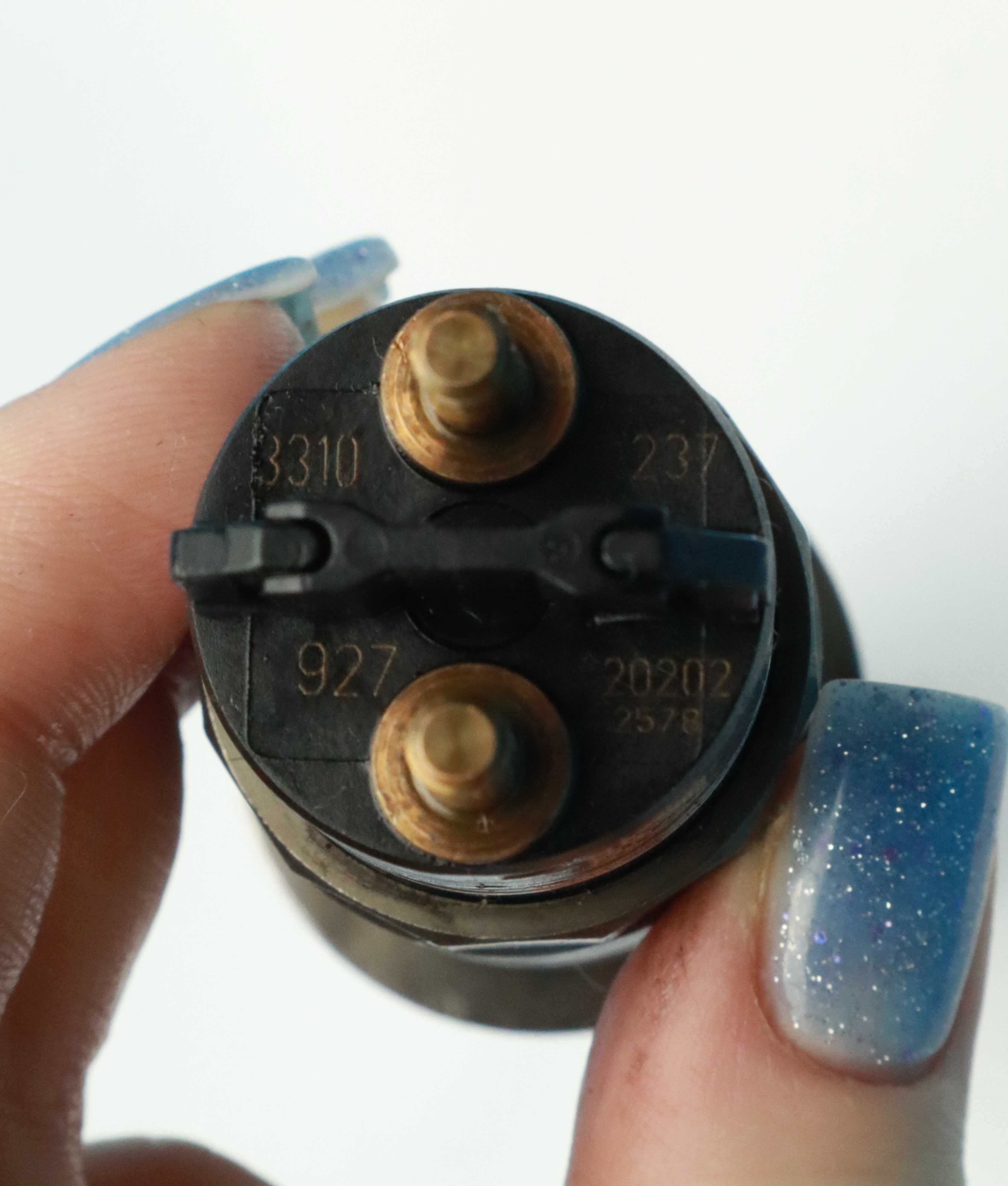 Форсунка паливна 0445120237 BOSCH