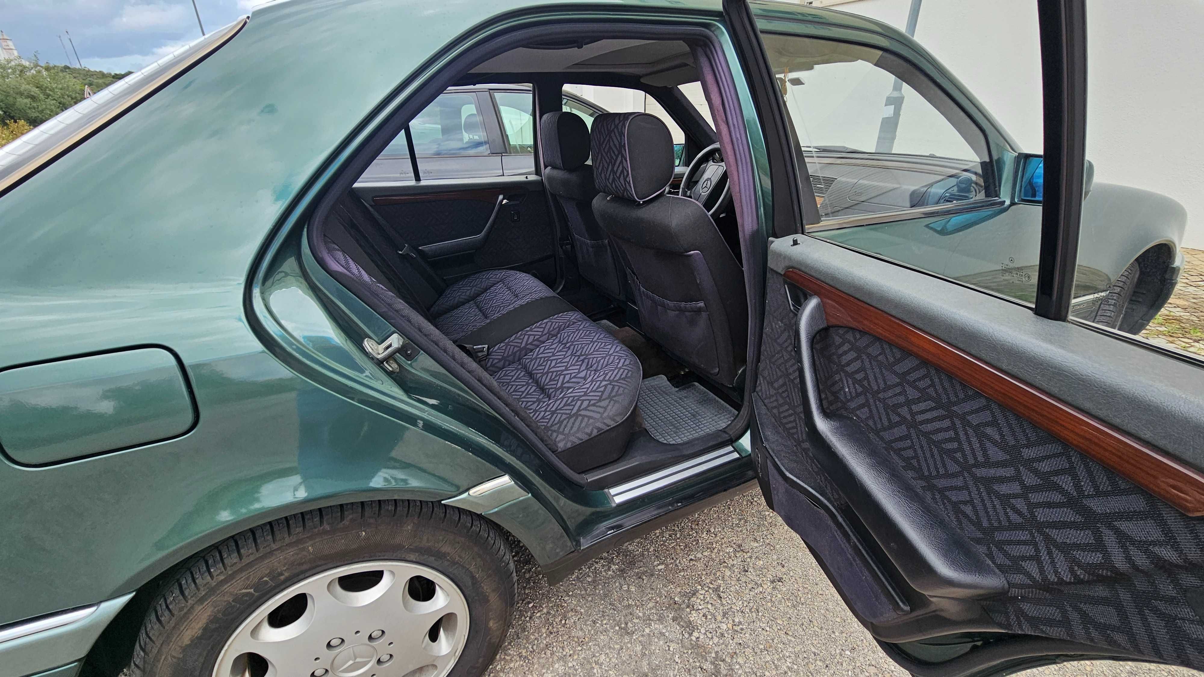 Mercedes classe c 180 élégance