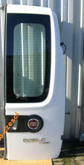 DRZWI PRAWE TYLNE. FIAT DOBLO COMBO 2010-2016 MAXI