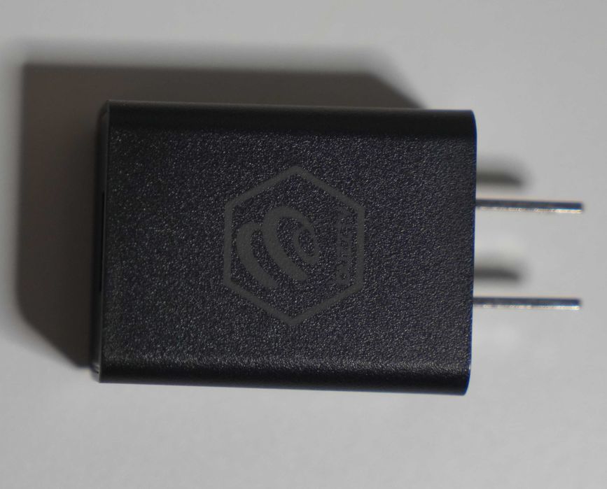 Смарт ТВ приставка BuzzTV Vidstick