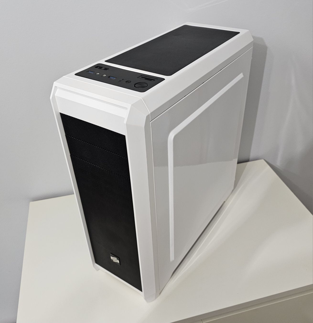 Komputer PC- GTX 1650Super/Ryzen 3/16gb/ssd