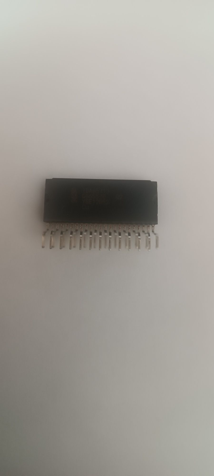 Микросхема TDA8571J