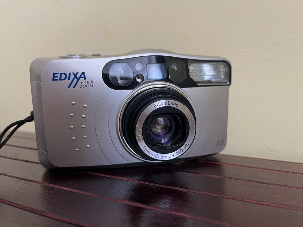 Aparat analogowy Edixa v40 II zoom