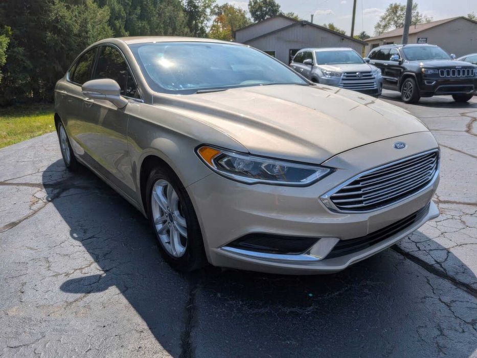 Ford Fusion SE      2018