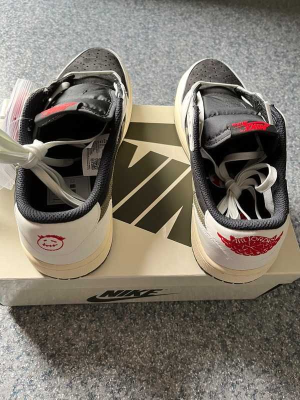 Jordan 1 Retro Low OG SP Travis Scott Olive R39