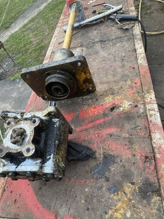 Привод нш 100 на екскаватор юмз від ВОМ