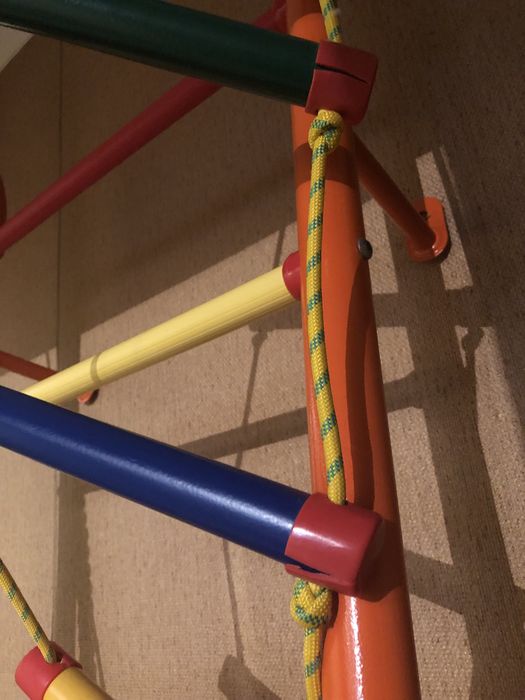 Спортивна стінка дитяча