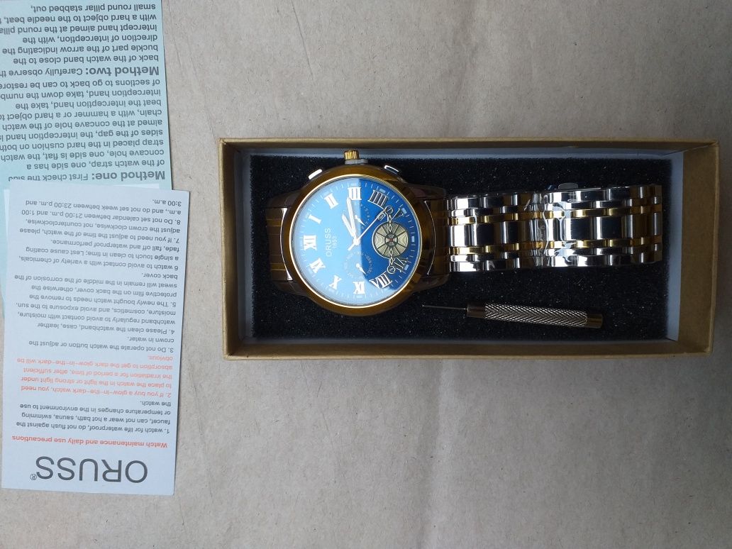 Nowy piękny klasyczny zegarek, męski damski, niebieski, wyświetlanie d