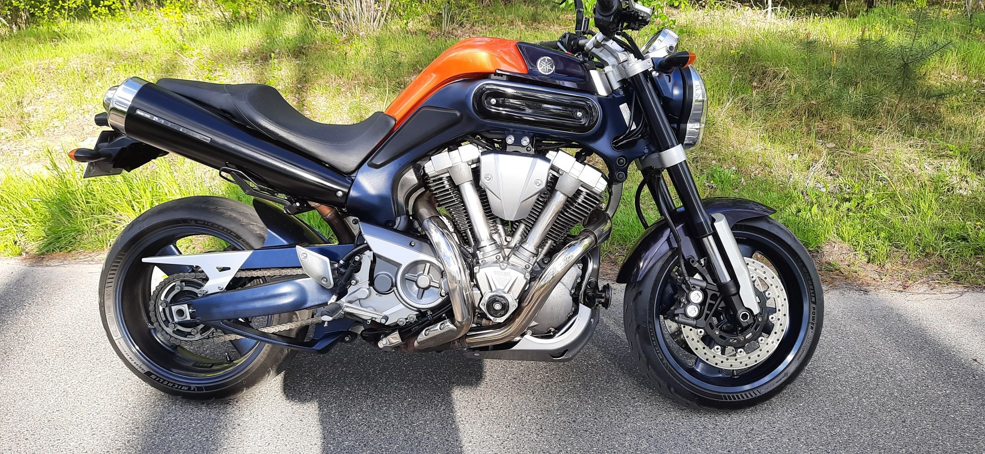 Yamaha MT 01. 2006r lepszy od V max ;)