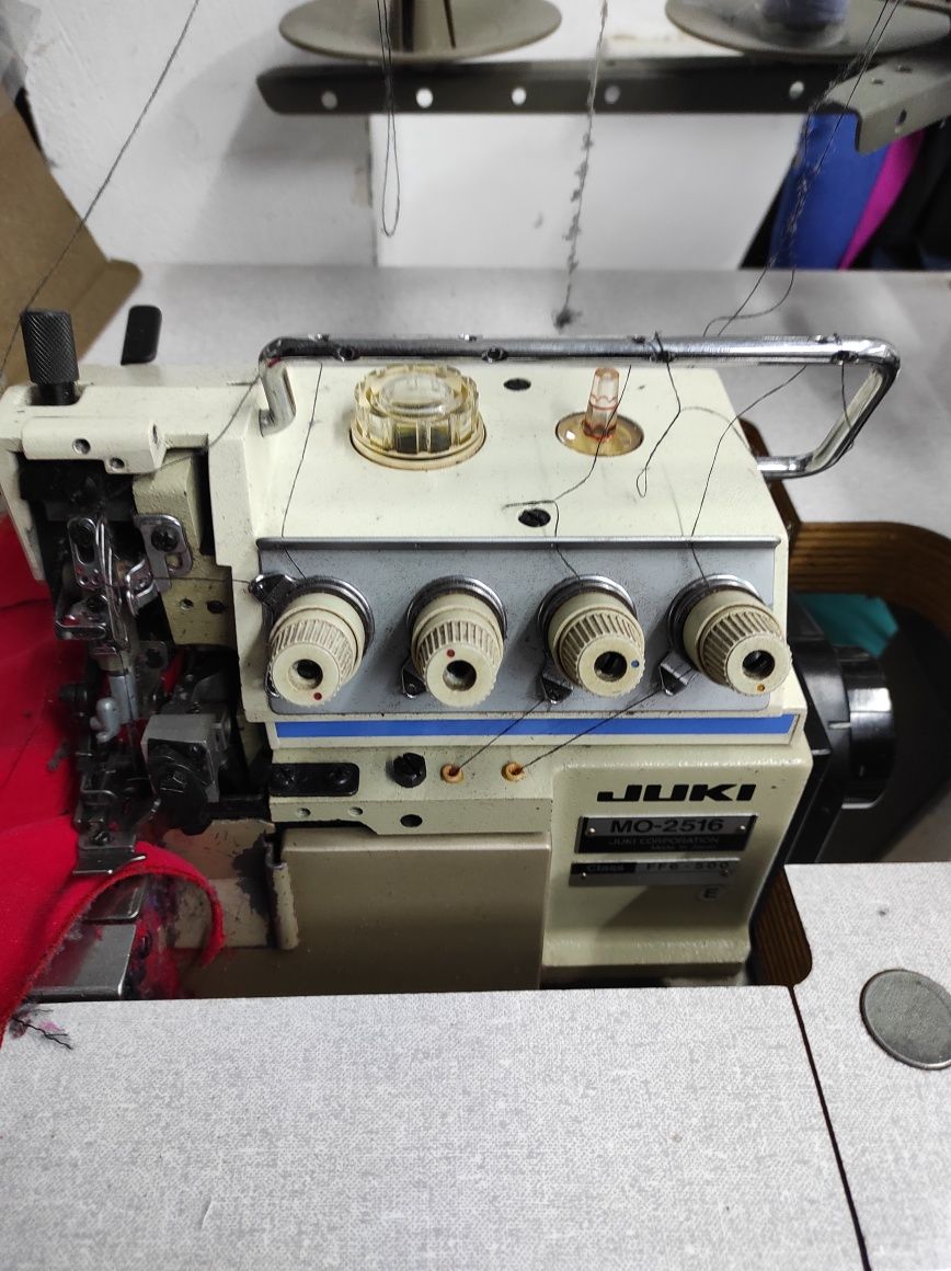 Overlock JUKI pięcionitkowy MO2516 , MO2416N
