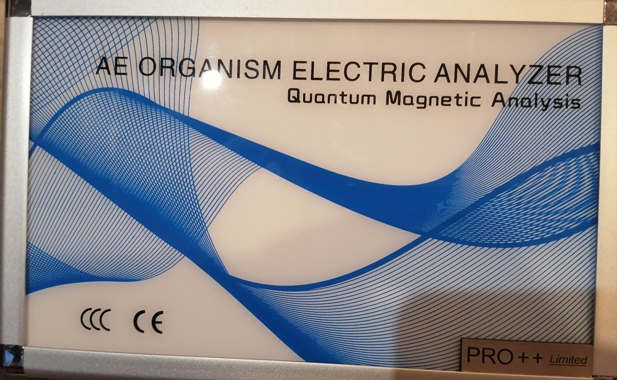Quantum Kwantowy Magnetyczny Analizator Rezonansowy