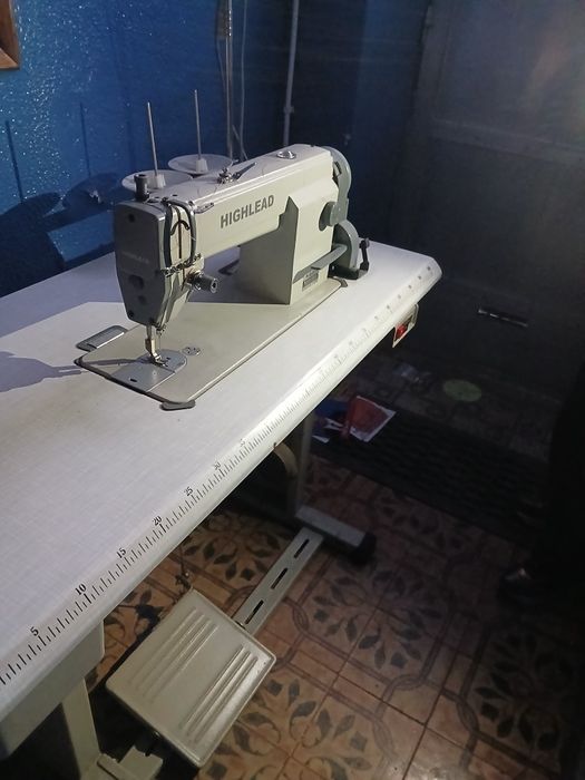 Máquina ponto corrido industrial