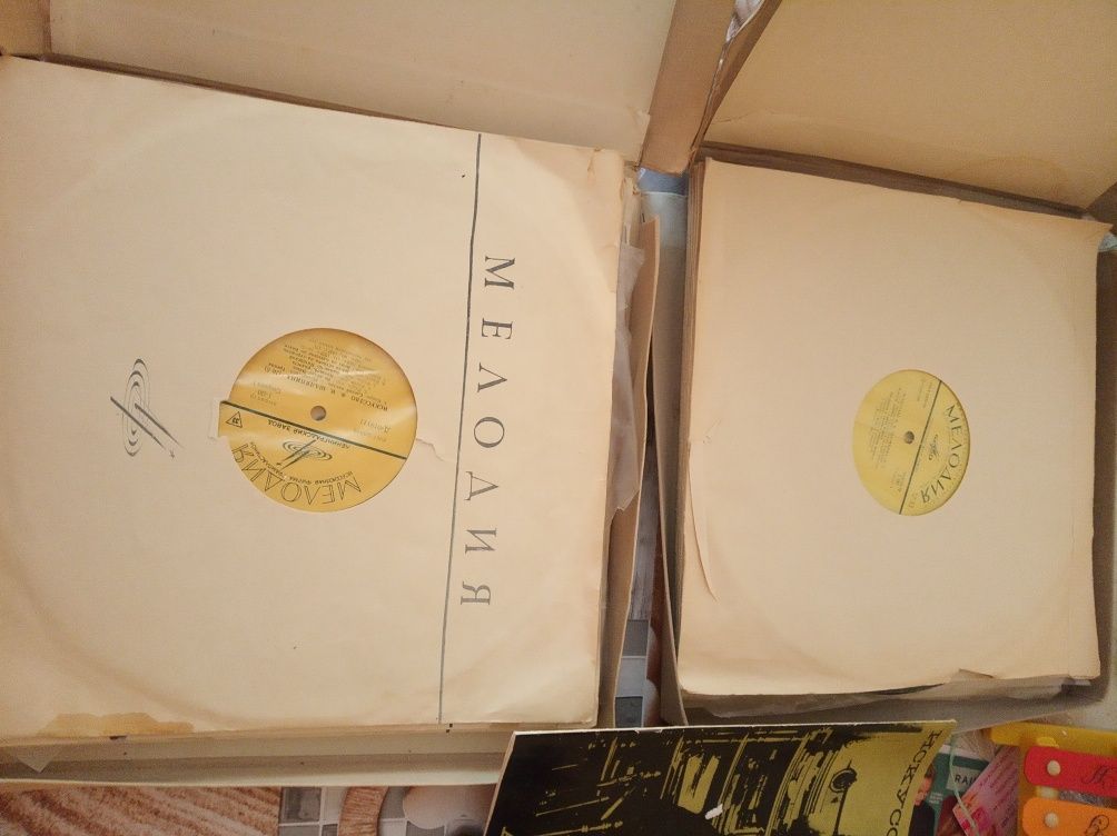 Продам пластинки Искусство Шаляпина
