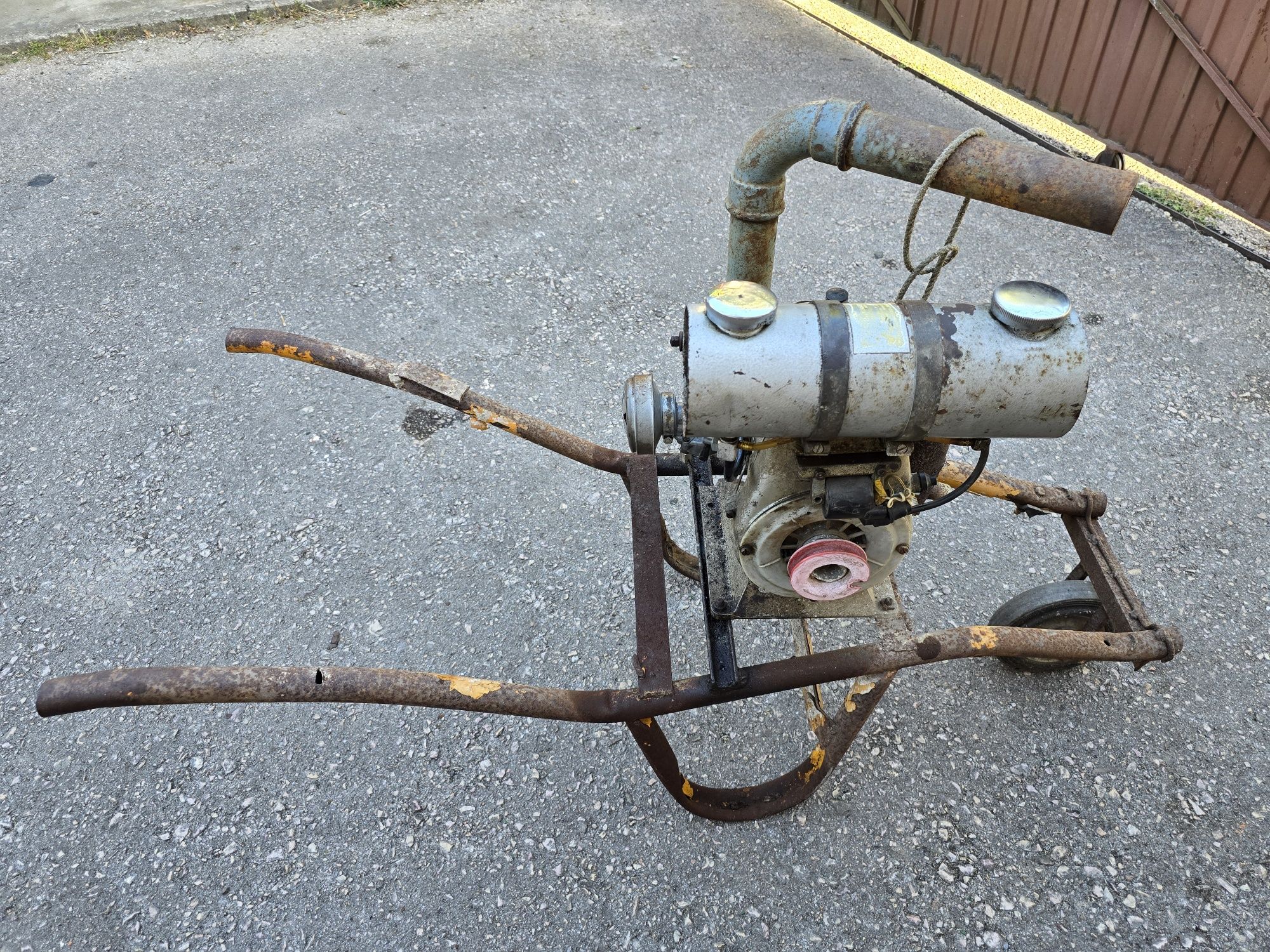Motor rega Casal 75cm3