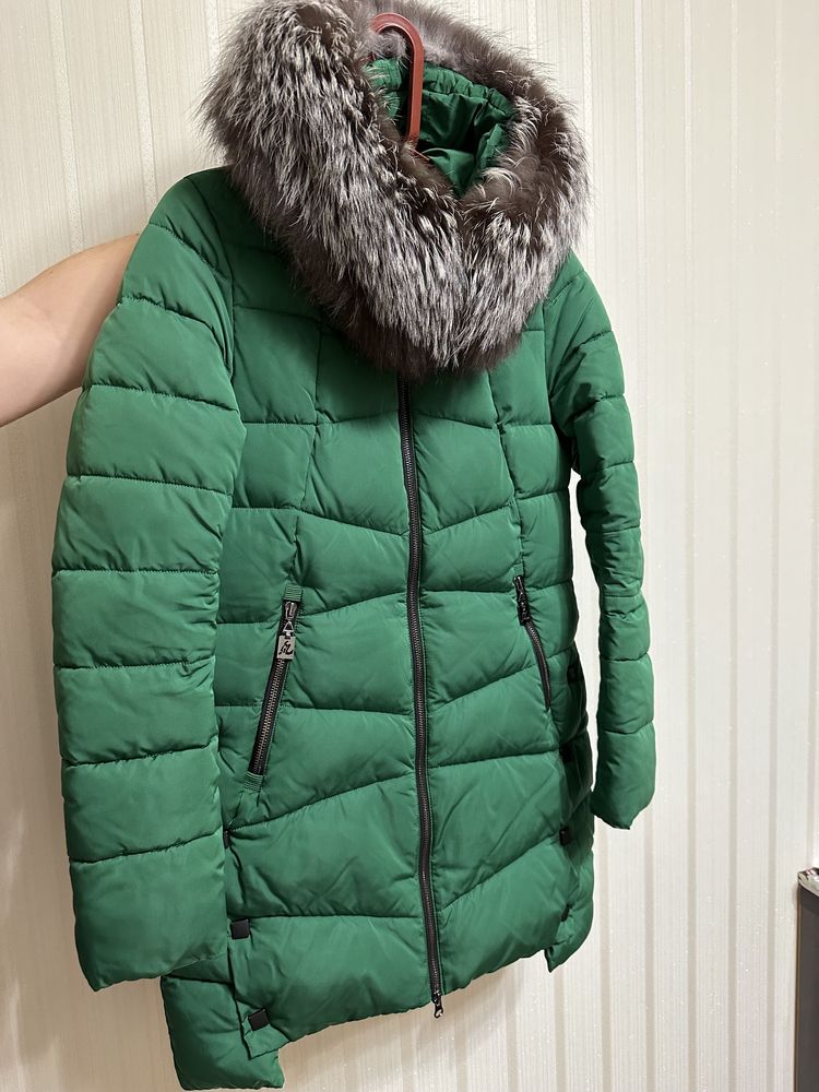 Курточка жіноча зимова