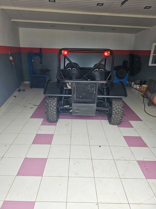 buggy       .          .