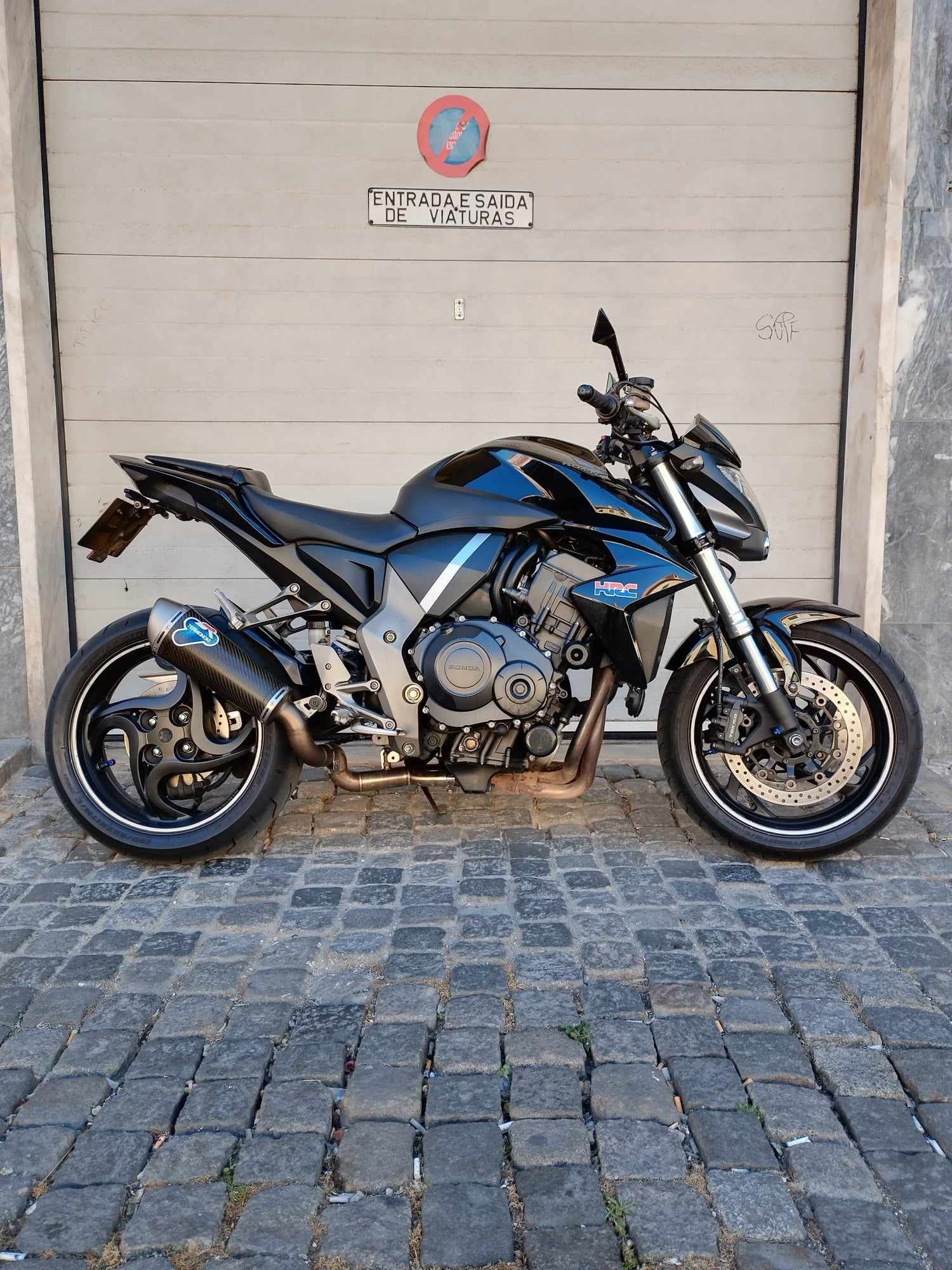 Honda CB 1000cc R