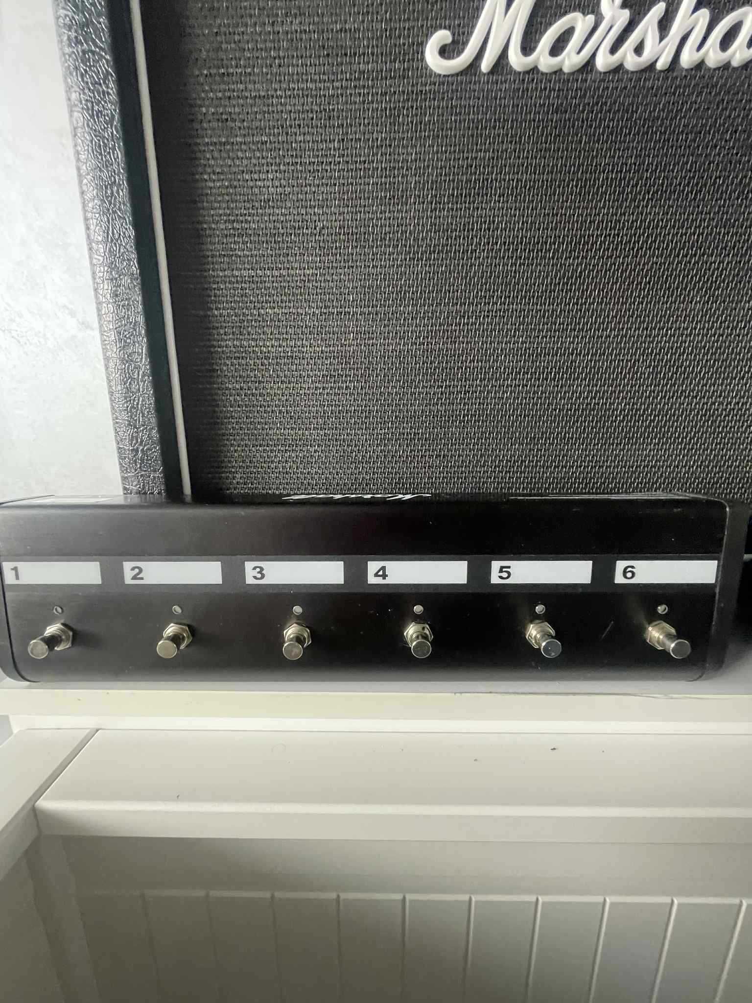 Wzmacniacz lampowy Marshal DSL40 + footswitch x2 i footswitch x 6