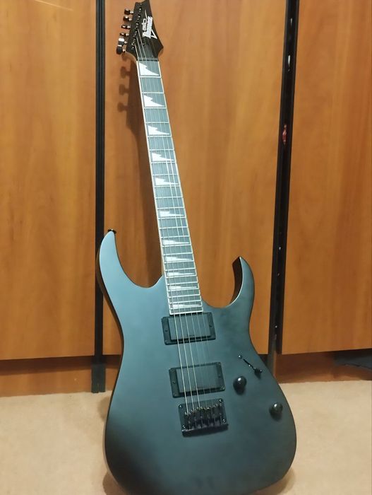 Продам гитару Ibanez grg 121 dx bkf