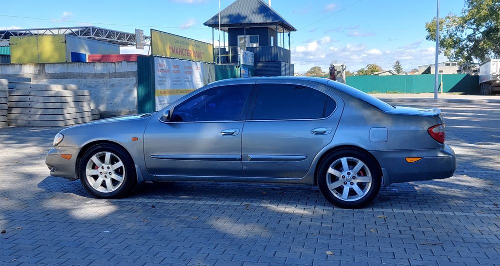 Нисан Максима 3.0 Автомат газ/бензин