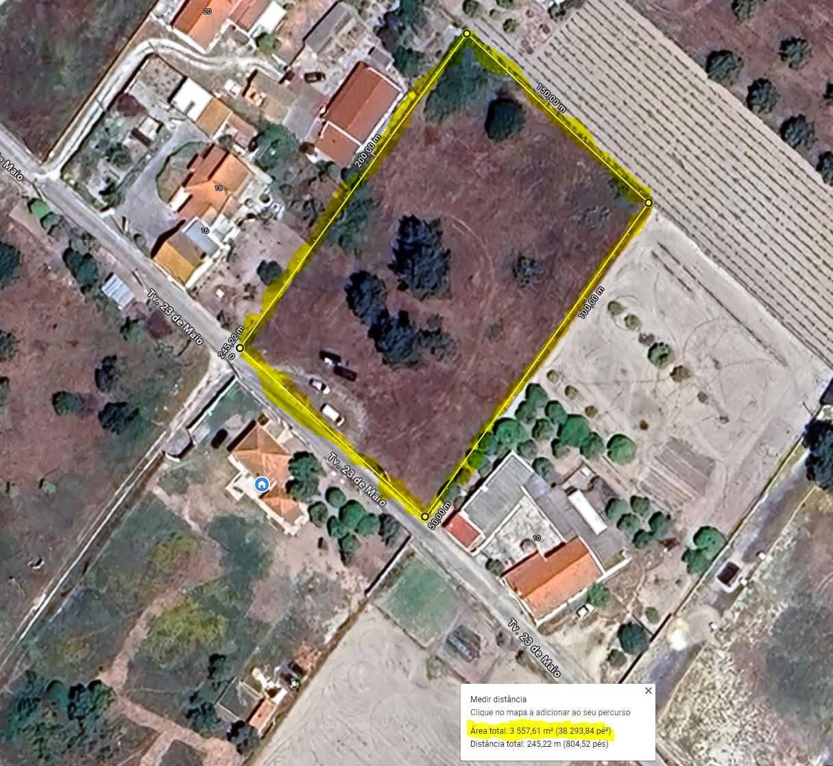Terreno à Venda em Vale da Pedra