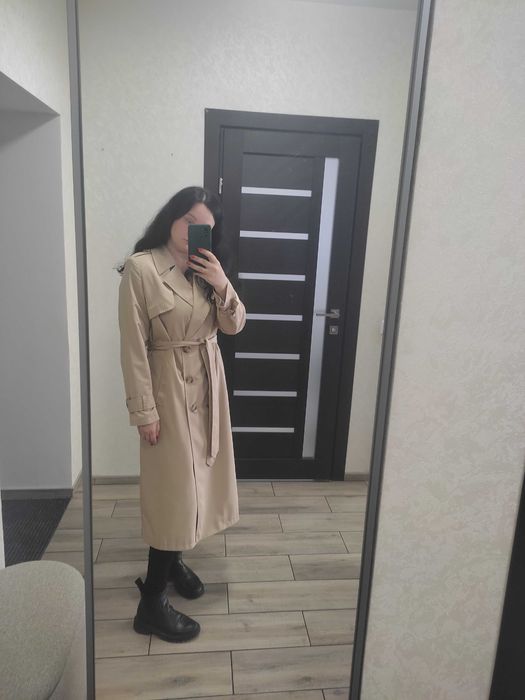 Жіночий  бежевий тренч