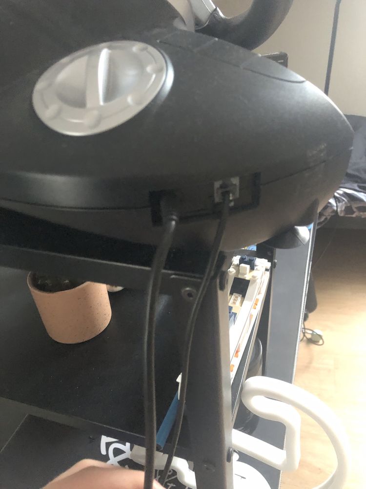 Sprzedam kierownice gamingową