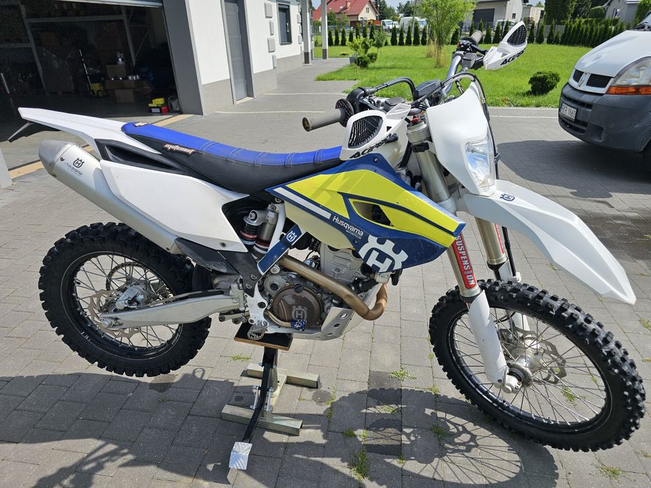 Husqvarna FE250 rok produkcji 2015 super stan .