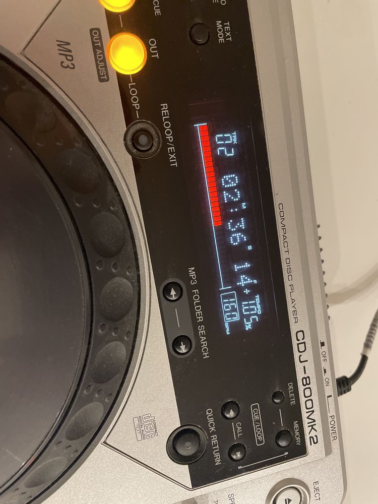 Pioneer CDJ 800 mk2