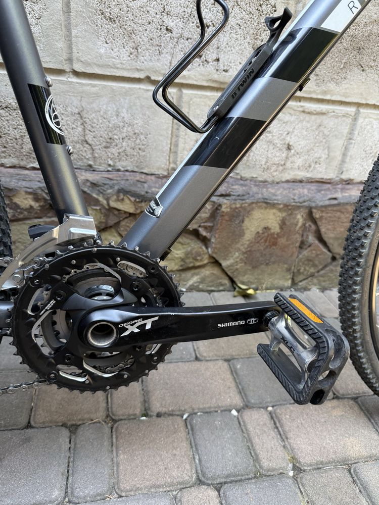 Кроссовый хардтейл Rotwild R.T1 на Shimano XT