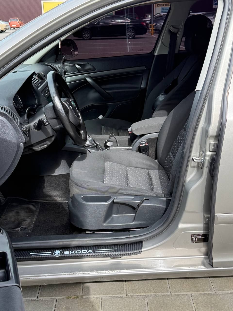 Продам Шкода Октавия А-5 /1.6 TDI