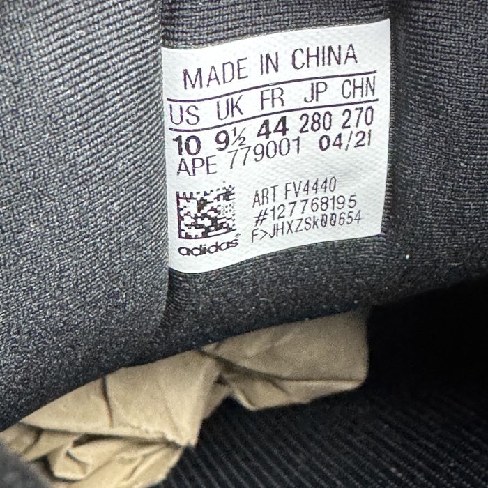 Кросівки Adidas Yezzy 700 FV4440 ОРИГІНАЛ 100% 44 р