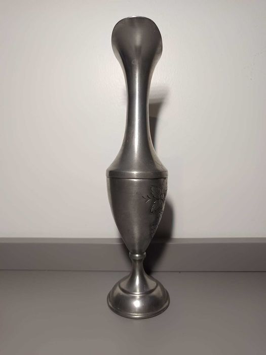 Jarra em Estanho 95% – Criações J. Dores, Portugal