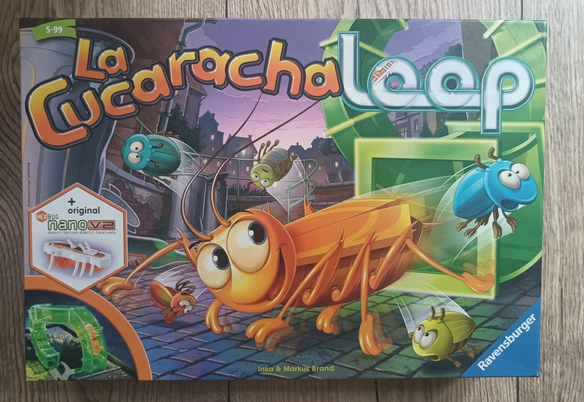 2 gry  La Cucaracha oraz La Cucaracha  Loop, jeden robak
