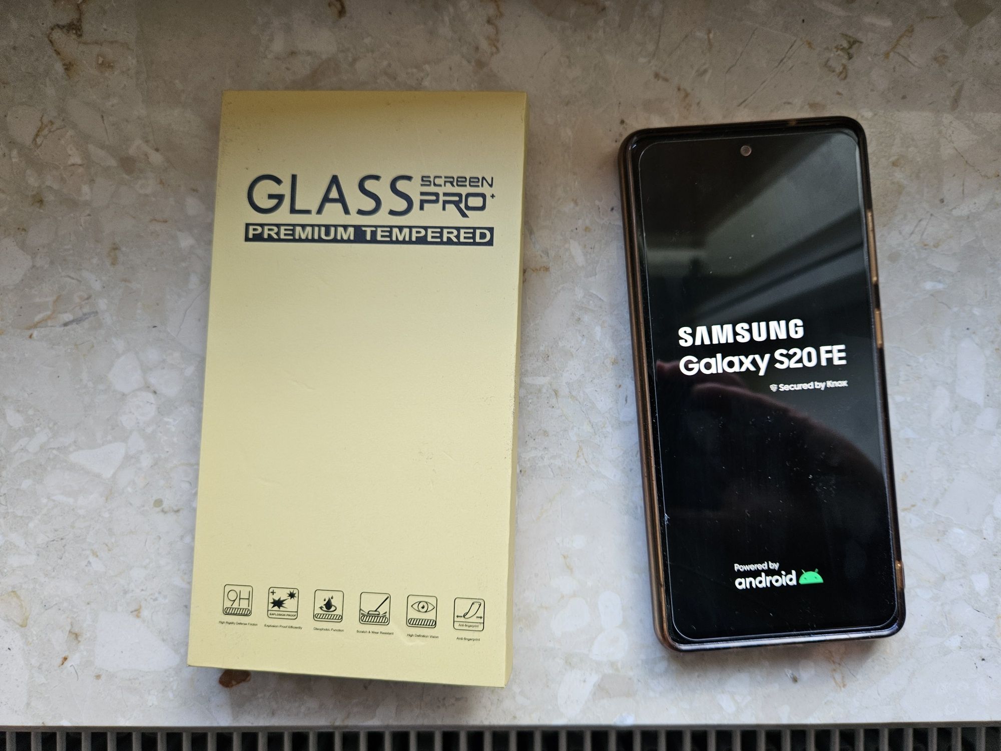 Telefon samsung s20fe
