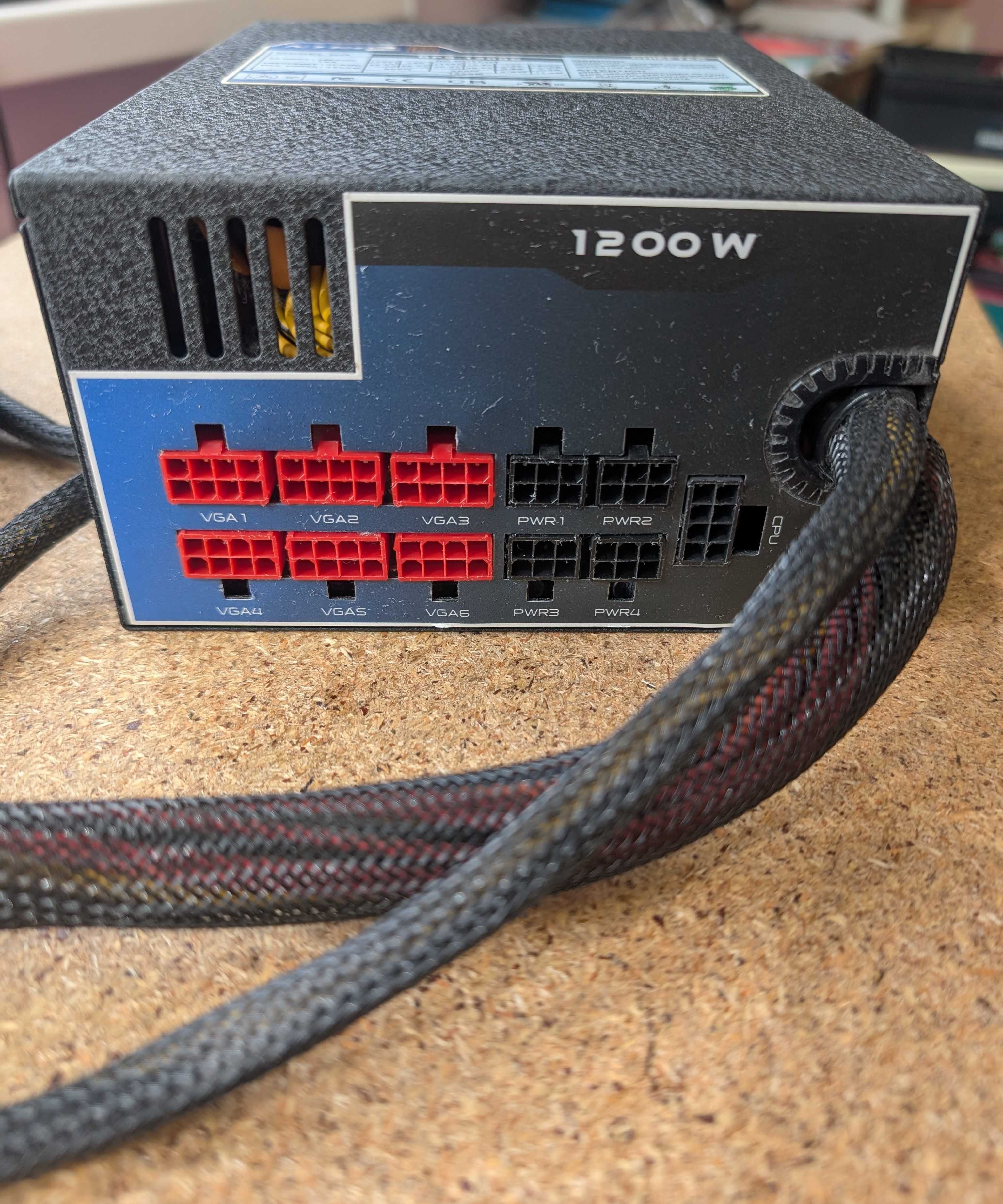 Комп'ютерний блок живлення Chieftec BPS-1200C, 1200W