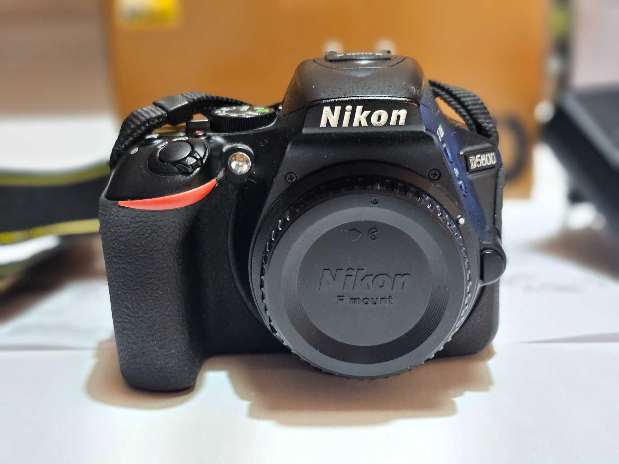 Lustrzanka Nikon D5600 zestaw okazja najtaniej torba mały przebieg