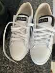 Ténis original da guess