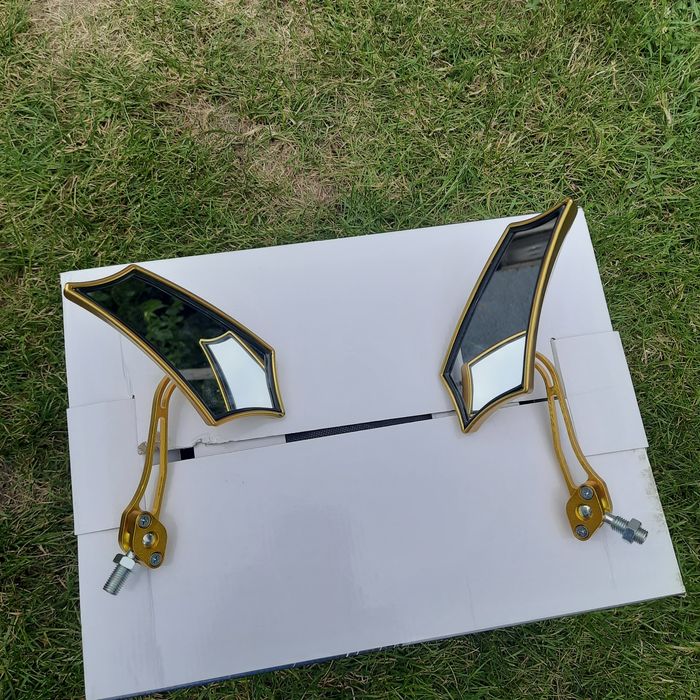 Зеркала на скутер невеликі