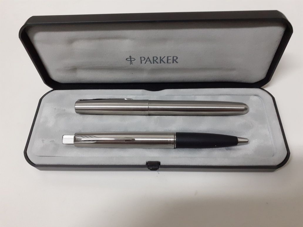 Conjunto de canetas Parker Frontier