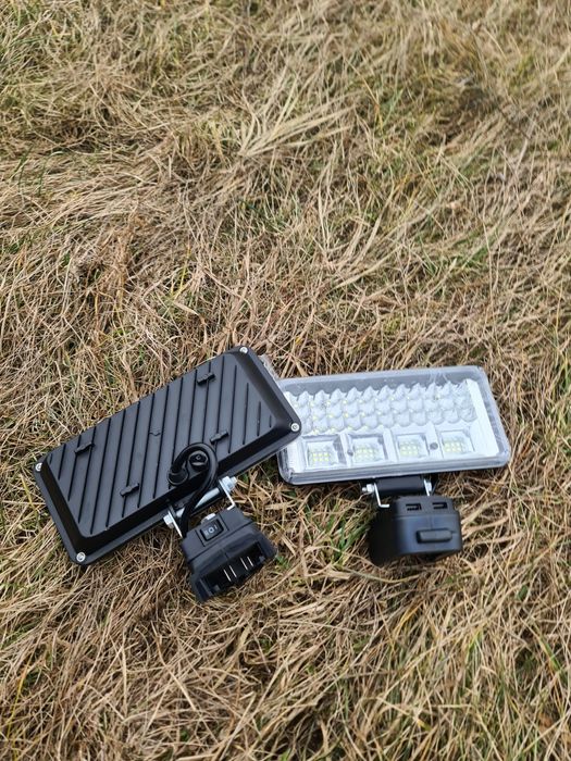 Прожектор Milwaukee та Dewalt Лампа Фонарь  Адаптер