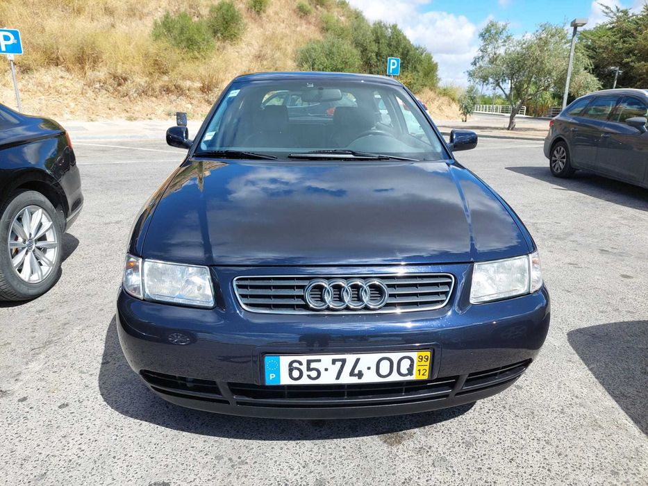 AUDI A3 1.6 Gasolina