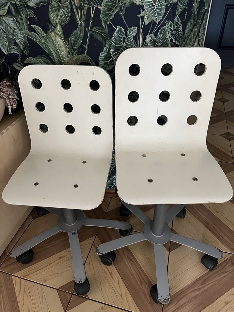 Krzesła obrotowe biurkowe dziecięce IKEA