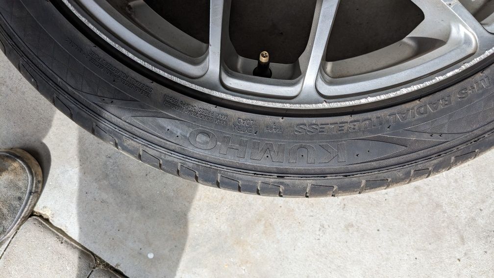 Opony 245/40/18 kumho wielosezonowe letnie