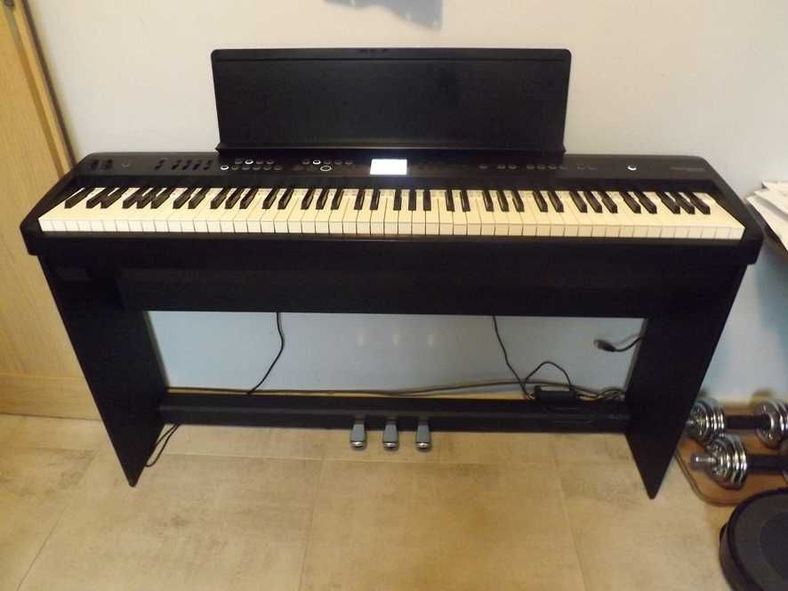 Pianino cyfrowe Roland  FP - E50 na gwarancji
