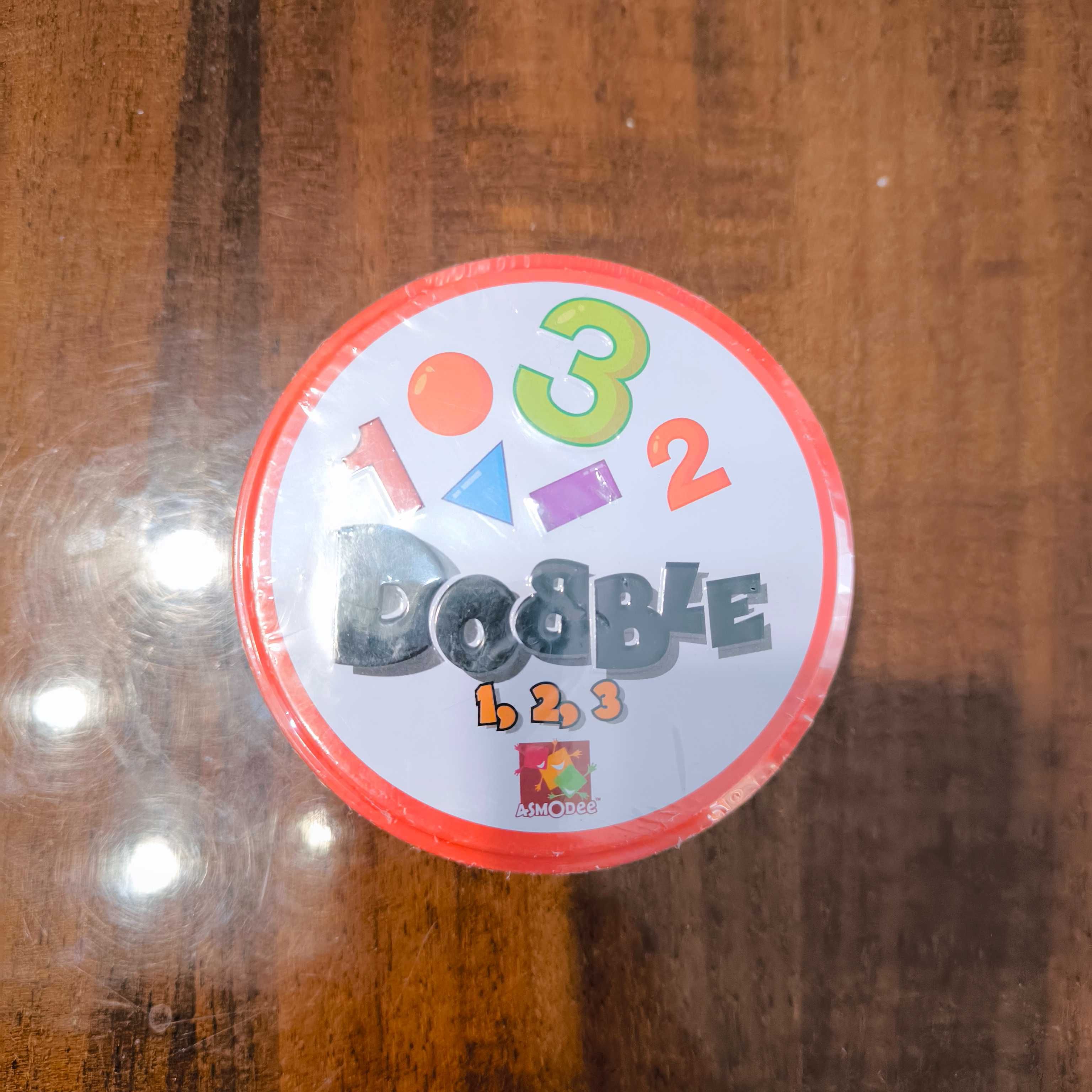 НОВАЯ Карточная настольная игра Asmodee Dobble Spot It для компании